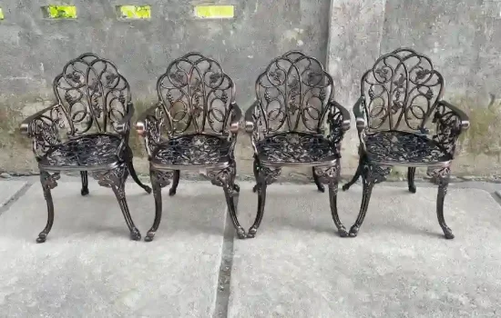 Kursi Taman Outdoor