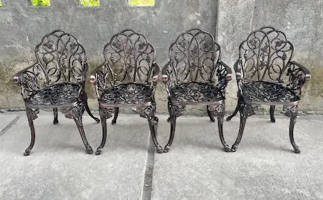 Kursi Taman Outdoor Besi