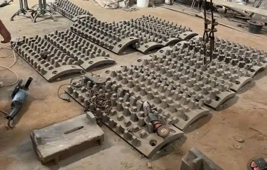 Mesin Crusher pemecah batu bara