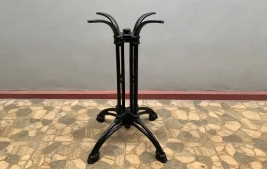 Jual Kaki Meja Vintage: Hasil Karya Inovasi Logam untuk Estetika Klasik