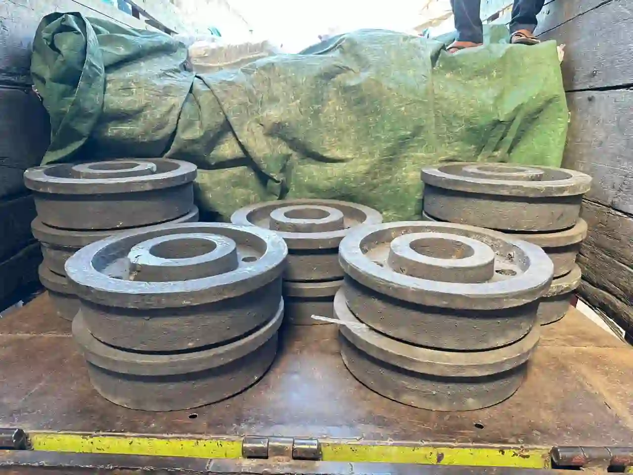 Roda Lory Steel adalah komponen Dalam Pergerakan Dunia Perkebunan Kelapa Sawit