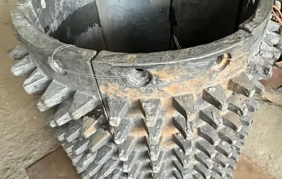 Supplier Roller Crusher & Tooth Mill Material  ScmnH11 Terpercaya di Makassar: Tahan Gesek & Presisi Tinggi